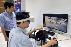 Phòng thực hành mô phỏng sân bay dùng công nghệ VR tại Học viện Hàng không Việt Nam. Ảnh: Hà An