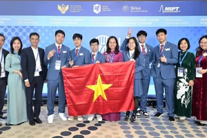 Đoàn học sinh Việt Nam tại IJSO 2025.