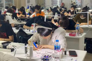 Một buổi học thực hành tại Trường Trung cấp Nguyễn Tất Thành (TPHCM). Ảnh: LN