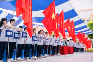 Học sinh Trường THPT Nguyễn Quốc Trinh (Hà Nội) trong ngày khai giảng năm học 2025 - 2026. Ảnh: Facebook nhà trường