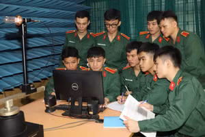 Sinh viên Học viện Kỹ thuật Quân sự. Ảnh: NTCC