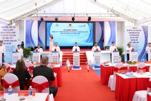 Lễ khởi công nâng cấp, mở rộng các trường học trên địa bàn xã Phước Long, Cà Mau. Ảnh: QM