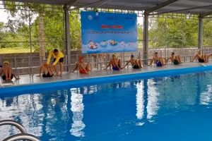 Sở GD&ĐT phối hợp với Dự án bơi an toàn triển khai các hoạt động phòng, chống đuối nước cho trẻ em tỉnh Quảng Trị.