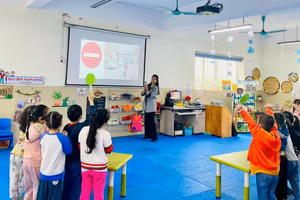 Giờ dạy của cô Nguyễn Thị Tâm - giáo viên Trường Mầm non Tân Mai (quận Long Biên, Hà Nội). Ảnh: NTCC