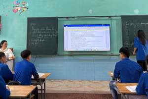 Một tiết ôn tập của cô, trò Trung tâm GDTX 2 tỉnh Lạng Sơn. Ảnh: NVCC