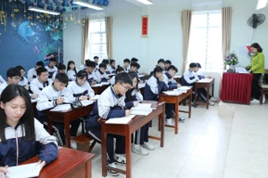 Giờ học trên lớp tại Trường THPT Ngô Quyền, (TP Nam Định, Nam Định). Ảnh: Khôi Nguyên