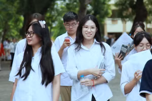 Học sinh Hà Nội tham dự Kỳ thi tốt nghiệp THPT năm 2025.