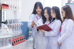 Sinh viên Trường Đại học Sư phạm Hà Nội 2. Ảnh: NTCC