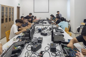 Phòng thực hành điện tử Trường Đại học Việt Đức. Ảnh: VGU