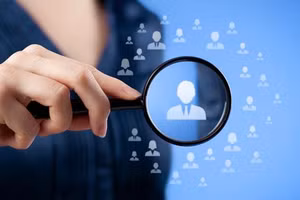 Chuyên viên tuyển dụng đóng vai trò quan trọng không chỉ đối với doanh nghiệp mà còn có sức ảnh hưởng mạnh mẽ đến ứng viên. 