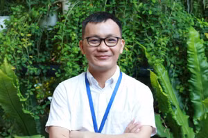 GS Trần Văn Hiếu. Ảnh: HCMUS