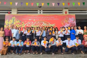 Trường THCS Lê Hồng Phong (quận Hải Châu, TP Đà Nẵng) gặp mặt đội tuyển trước kỳ thi học sinh giỏi lớp 9 cấp thành phố. Ảnh: NTCC