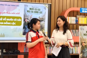 Buổi giới thiệu sách của Trường Tiểu học Thăng Long. Ảnh: Vân Anh