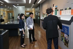 Giảng viên Khoa Vật lý - Kỹ thuật hạt nhân, Trường Đại học Đà Lạt tham gia đào tạo tại Viện Nghiên cứu năng lượng nguyên tử Hàn Quốc (KAERI). Ảnh tư liệu: DLU