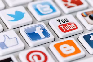 Việc thay đổi công nghệ trong quá trình tuyển dụng giúp doanh nghiệp mở rộng hơn nguồn ứng viên ứng tuyển.