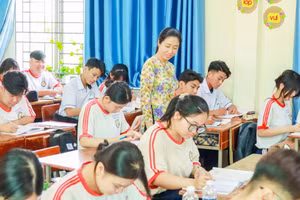 Tiết học của học sinh Trường THPT Bình Tân (phường Bình Tân, TPHCM). Ảnh: NTCC