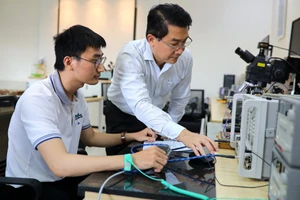 Phòng thí nghiệm Vi mạch và Hệ thống cao tần (RFICs Lab) của Trường Đại học Bách khoa (Đại học Quốc gia TPHCM). Ảnh: HCMUT