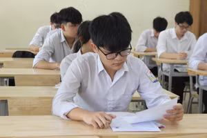 Học sinh Hà Tĩnh tham dự Kỳ thi tốt nghiệp THPT 2024. Ảnh: TL