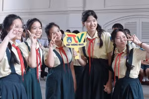 Học sinh Trường THCS Trưng Vương (TP Đà Nẵng) tham gia Chương trình giáo dục “Muôn ánh sao vàng” tại Bảo tàng Đà Nẵng. Ảnh: Bảo tàng Đà Nẵng