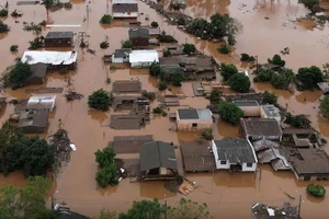 Một khu vực bị ảnh hưởng bởi mưa lũ tại bang Rio Grande do Sul, Brazil ngày 3 - 5. Ảnh: REUTERS.