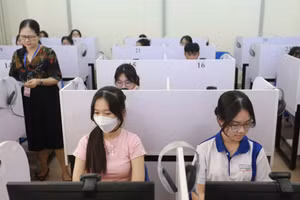 Chuyên gia cho rằng, để Kỳ thi tốt nghiệp THPT trên máy tính thành công, phải có hành lang pháp lý rõ ràng, với những quy định chi tiết, cụ thể. Ảnh: ITN