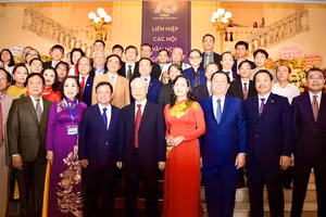 Tổng Bí thư Nguyễn Phú Trọng tại Lễ kỷ niệm 75 năm Ngày thành lập Liên hiệp các Hội Văn học nghệ thuật Việt Nam (2023), tại Nhà hát Lớn. (Ảnh: ITN)