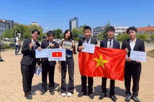 Đội Việt Nam đạt thành tích xuất sắc tại Olympic Vật lý châu Âu 2025.