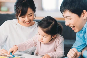 Việc lựa chọn nghề nghiệp cho trẻ trong tương lai là vấn đề khiến nhiều phụ huynh trăn trở. Ảnh minh họa: ITN.