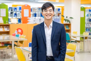 ThS Lê Hồng Hiệu cho rằng nghề giáo không đơn thuần là một công việc, mà là một “nghề của tình yêu”. Ảnh: NTCC