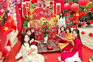 Không gian Tết ở Trường THCS Thanh Am.