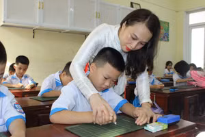 Hà Tĩnh tổ chức xét thăng hạng chức danh nghề nghiệp góp phần phát triển nguồn nhân lực chất lượng cao cho giáo dục tỉnh.