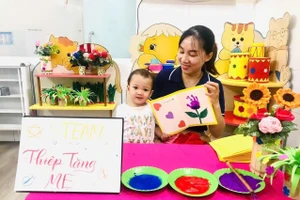 Giờ dạy của giáo viên Trường Mầm non Tây Thạnh 2. Ảnh: MA