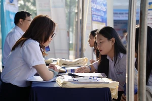 Học sinh tham gia Chương trình tư vấn tuyển sinh, hướng nghiệp năm 2026. Ảnh: HVHK