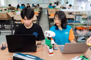 Sinh viên Trường Đại học Kinh tế TPHCM. Ảnh: Website nhà trường