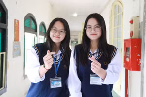 Học sinh tự tin tham gia cuộc thi. Ảnh: TG