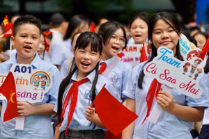 Học sinh Trường THCS Đống Đa (TP Hà Nội) trong ngày khai giảng năm học 2025 - 2026. Ảnh minh họa: Xuân Phú