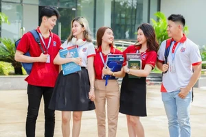Sinh viên Trường Đại học Nguyễn Tất Thành. Ảnh: NTCC