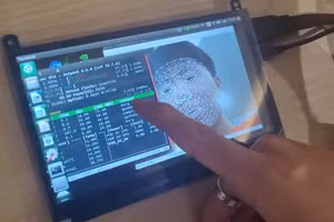 Giao diện hệ thống điều khiển camera trí tuệ nhân tạo cảnh báo buồn ngủ. Ảnh: NVCC