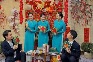 Để làm tốt nhiệm vụ, tiếp viên cần phải đầu tư thời gian, tâm huyết, làm việc với tiêu chí 3T: Tận tâm - tận lực - tận tình.