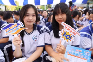 Học sinh TPHCM tham gia chương trình Tư vấn mùa thi 2026. Ảnh minh họa: INT