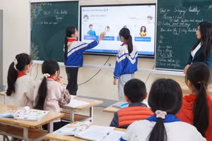 Tiết học tiếng Anh tại Trường Tiểu học Nguyễn Thị Minh Khai (xã Hưng Nguyên, Nghệ An).