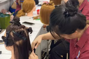 Một buổi thực hành của học viên tại Trường Trung cấp Nguyễn Tất Thành.