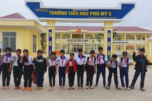 Trường Tiểu học Phú Mỹ C (huyện Mỹ Tú, Sóc Trăng) được đầu tư xây dựng khang trang. Ảnh: X.L