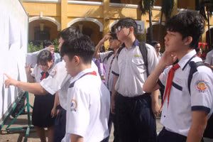 Học sinh TPHCM tham gia kỳ thi vào lớp 10 năm 2025. Ảnh: MA