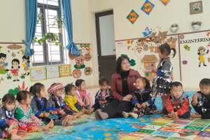 Bà Đỗ Thị Loan - Phó Hiệu trưởng Trường Mầm non Kim Nọi, Mù Cang Chải, Lào Cai. Ảnh: Trần Long 