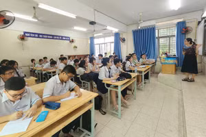 Giờ ôn thi tốt nghiệp của học sinh Trường THPT Bình Tân (quận Bình Tân). Ảnh: M.A