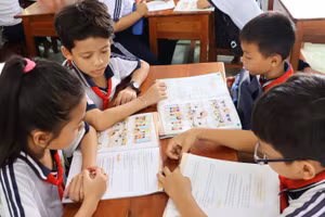 Cà Mau sẽ không để học sinh thiếu sách giáo khoa trong năm học mới 2026-2027.