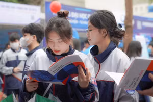 Học sinh tham dự Chương trình tư vấn tuyển sinh - hướng nghiệp 2025. Ảnh minh họa: INT