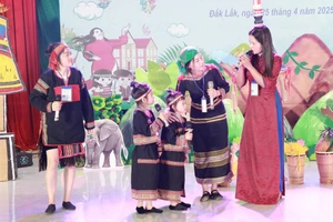 Một hoạt động giáo dục của thầy, trò tỉnh Đắk Lắk.
