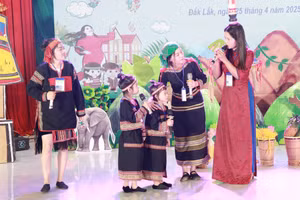 Một hoạt động giáo dục của thầy, trò tỉnh Đắk Lắk.